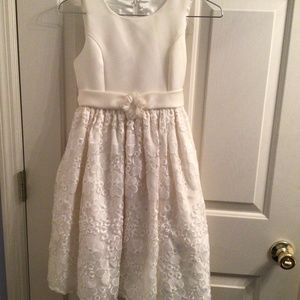 Girls dress size 10